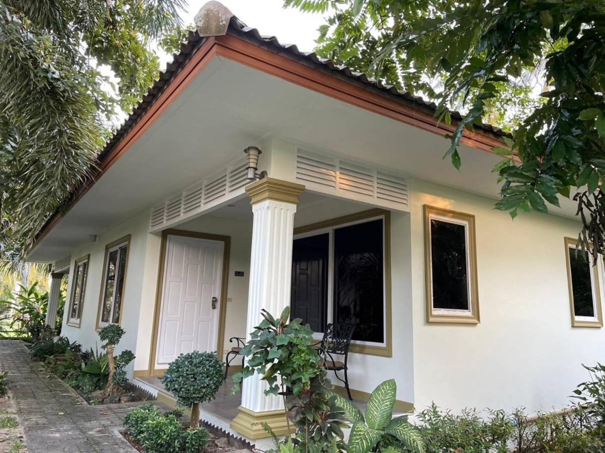 Vacation Garden Villa 타랑 외부 사진